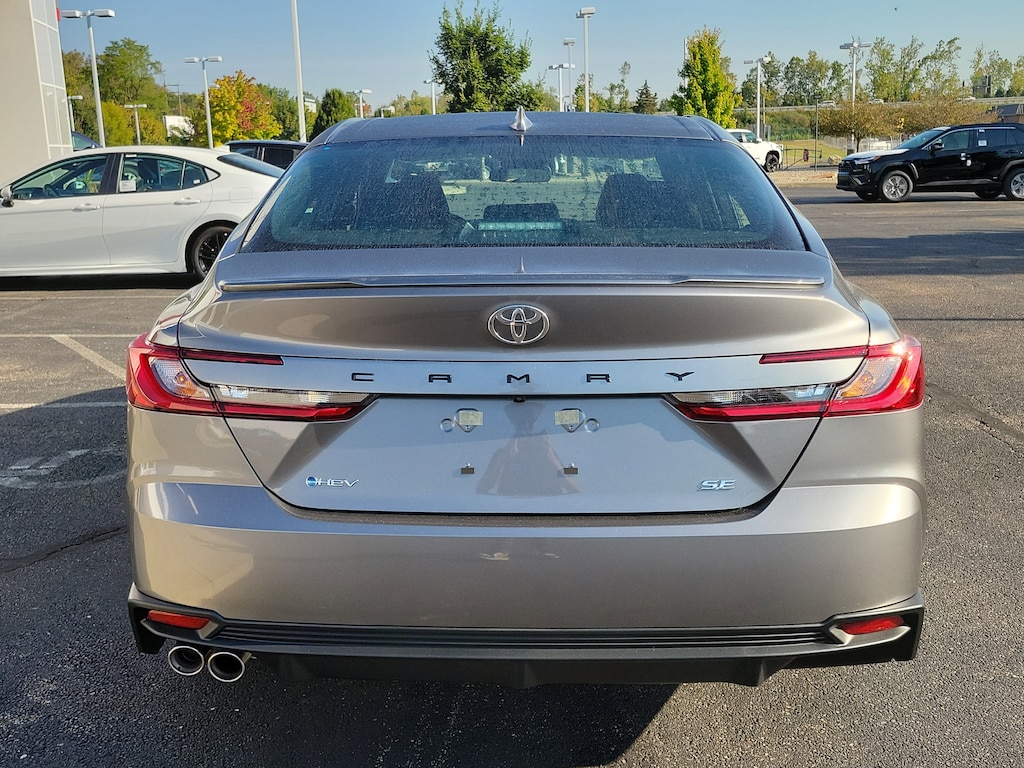 New 2026 Toyota Camry SE Sedan