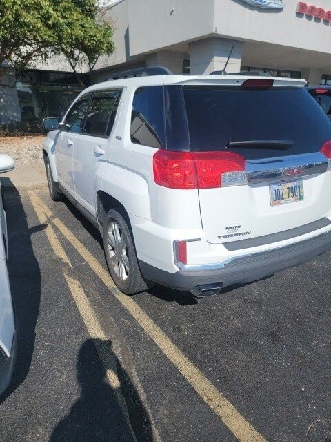 2017 Gmc Terrain SLE photo 2