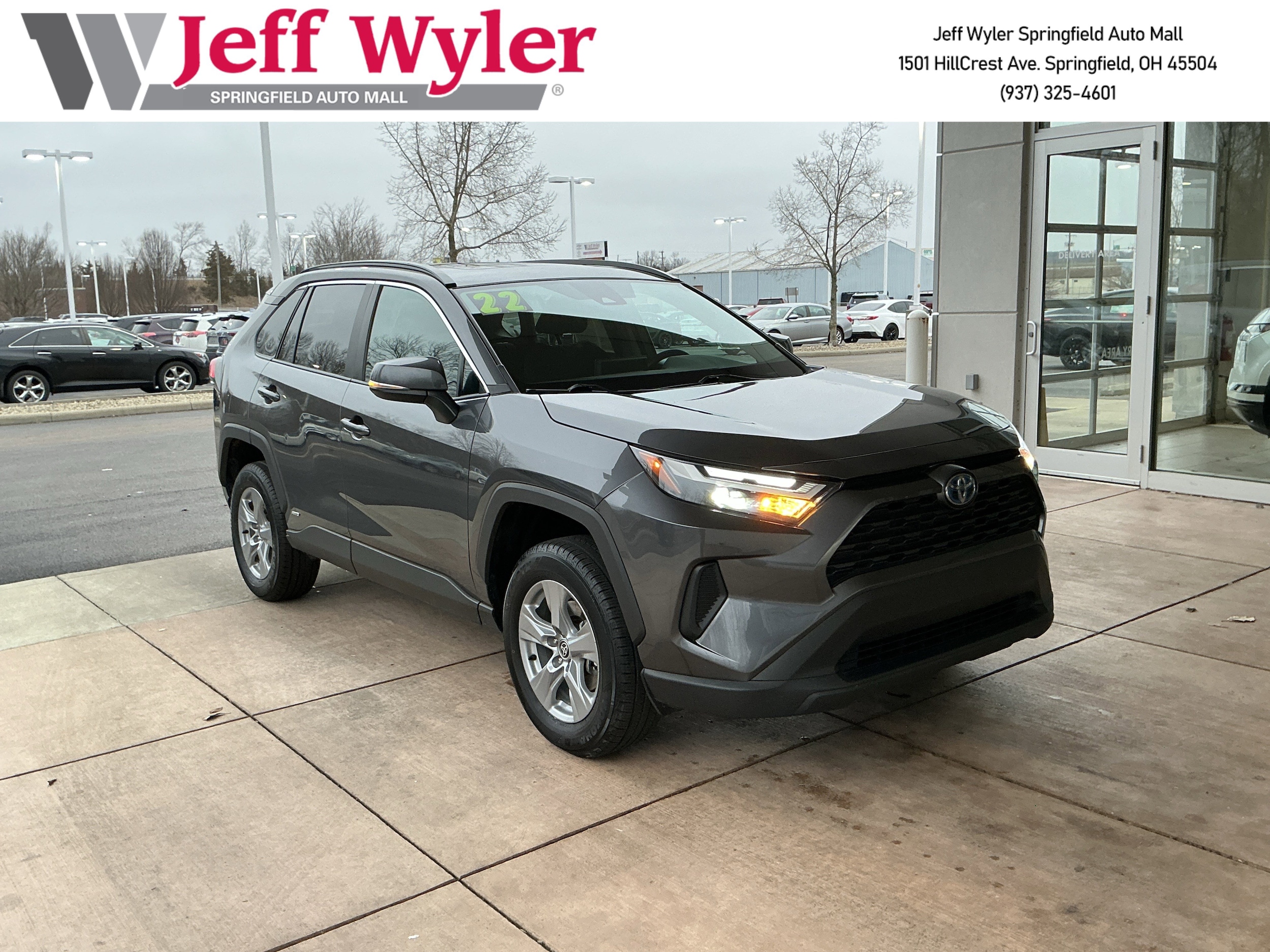 2022 Toyota RAV4 XLE