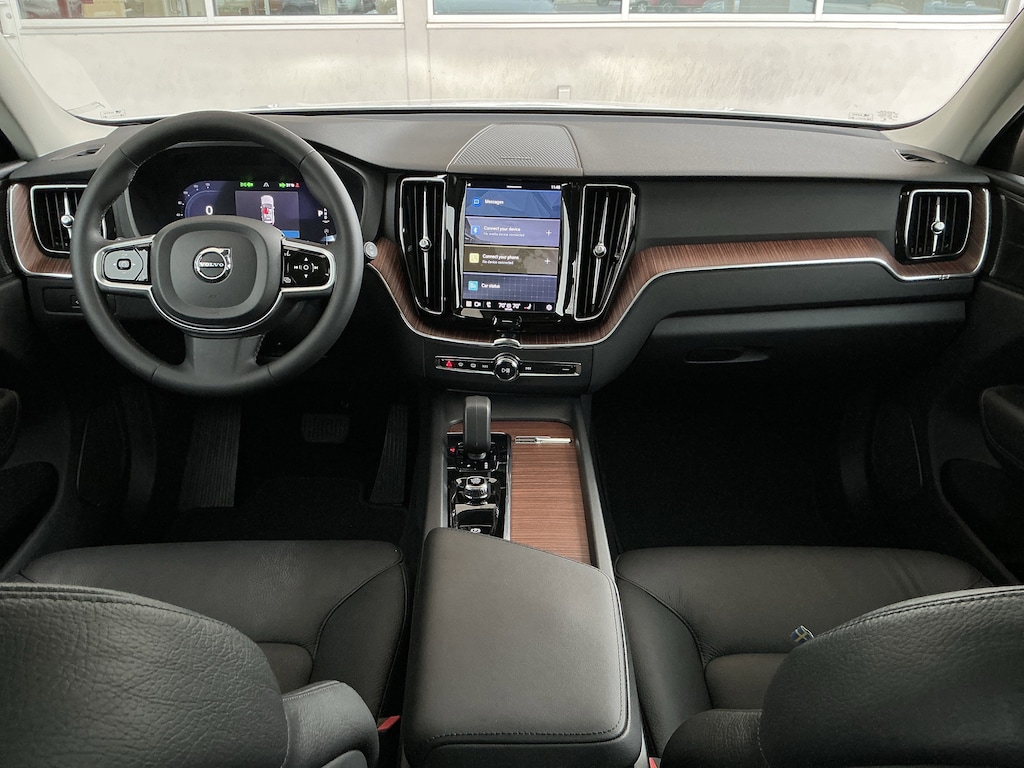 Used 2023 Volvo XC60 B5 AWD Plus Dark Theme SUV