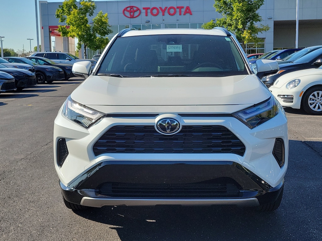 Used 2025 Toyota RAV4 Hybrid SE AWD SUV