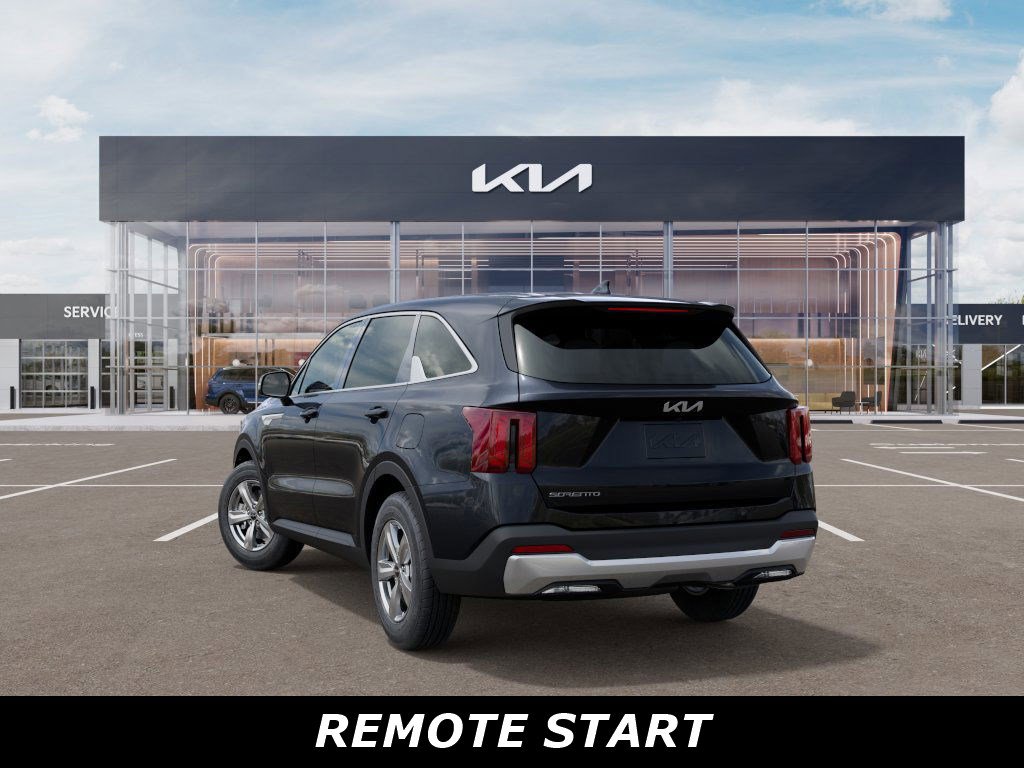 2025 Kia Sorento LX photo 4