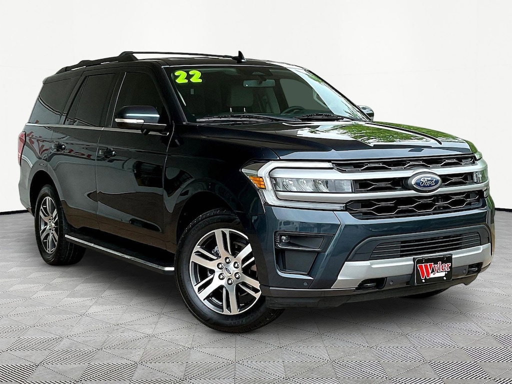 Used 2022 Ford Expedition XLT 4x4 SUV