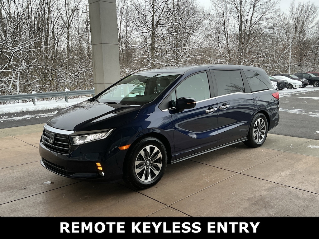 Used 2022 Honda Odyssey EX-L Auto Van