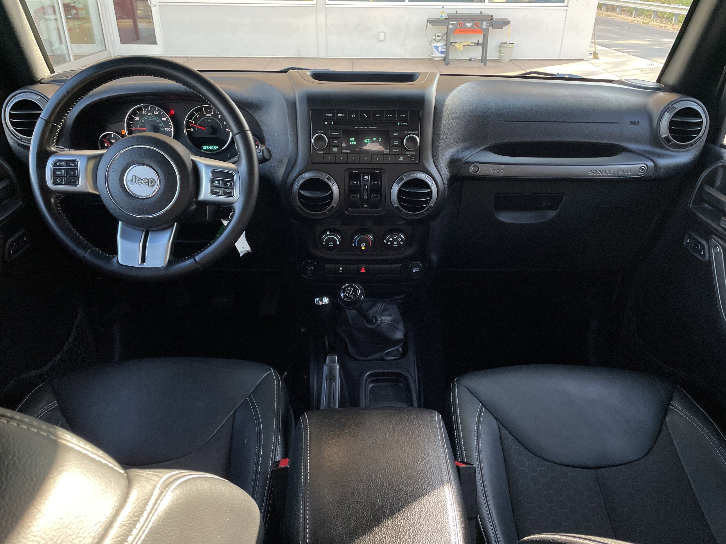 2016 Jeep Wrangler Unlimited Freedom photo 4