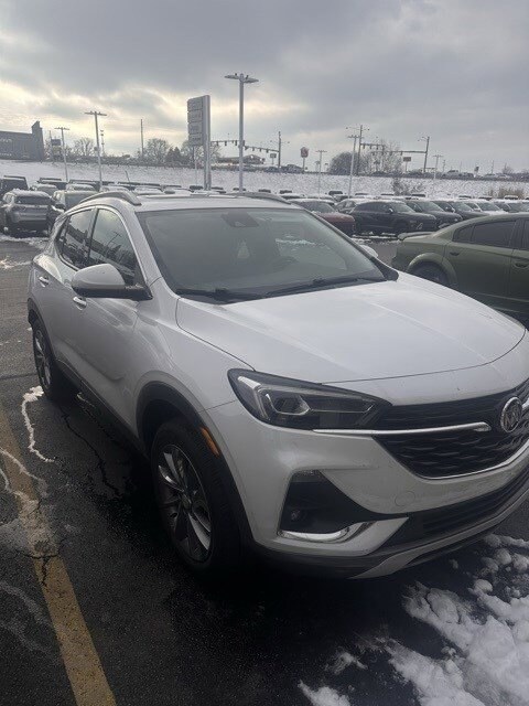 2023 Buick Encore GX Essence photo 2