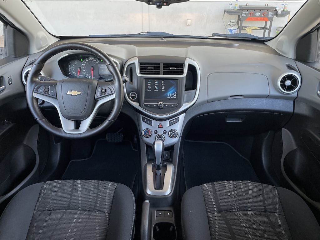 Used 2017 Chevrolet Sonic 4dr Sdn Auto LT Sedan