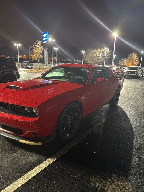 2021 Dodge Challenger R/T photo 4