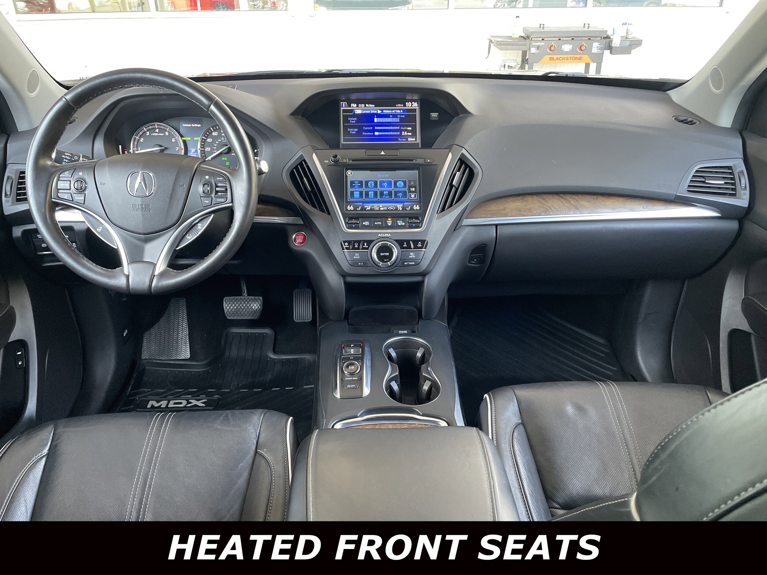 2017 Acura MDX SH-AWD Advance photo 4
