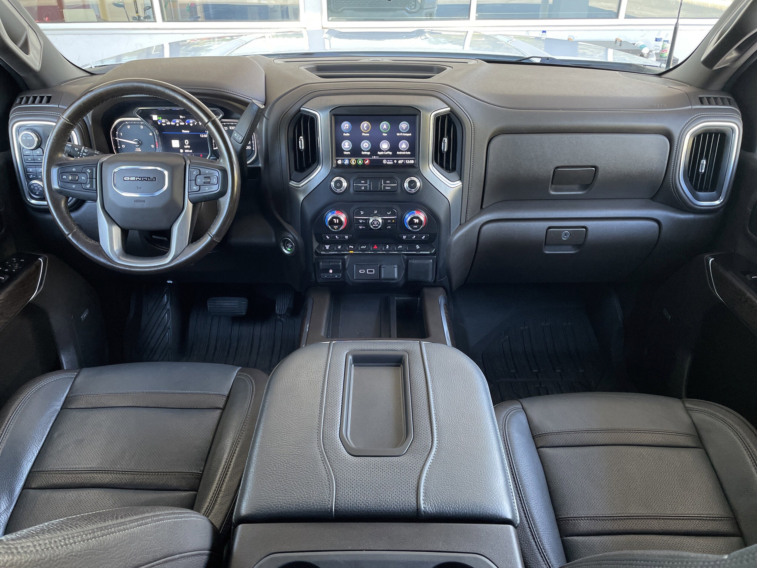 2021 Gmc Sierra 2500 HD Denali photo 4