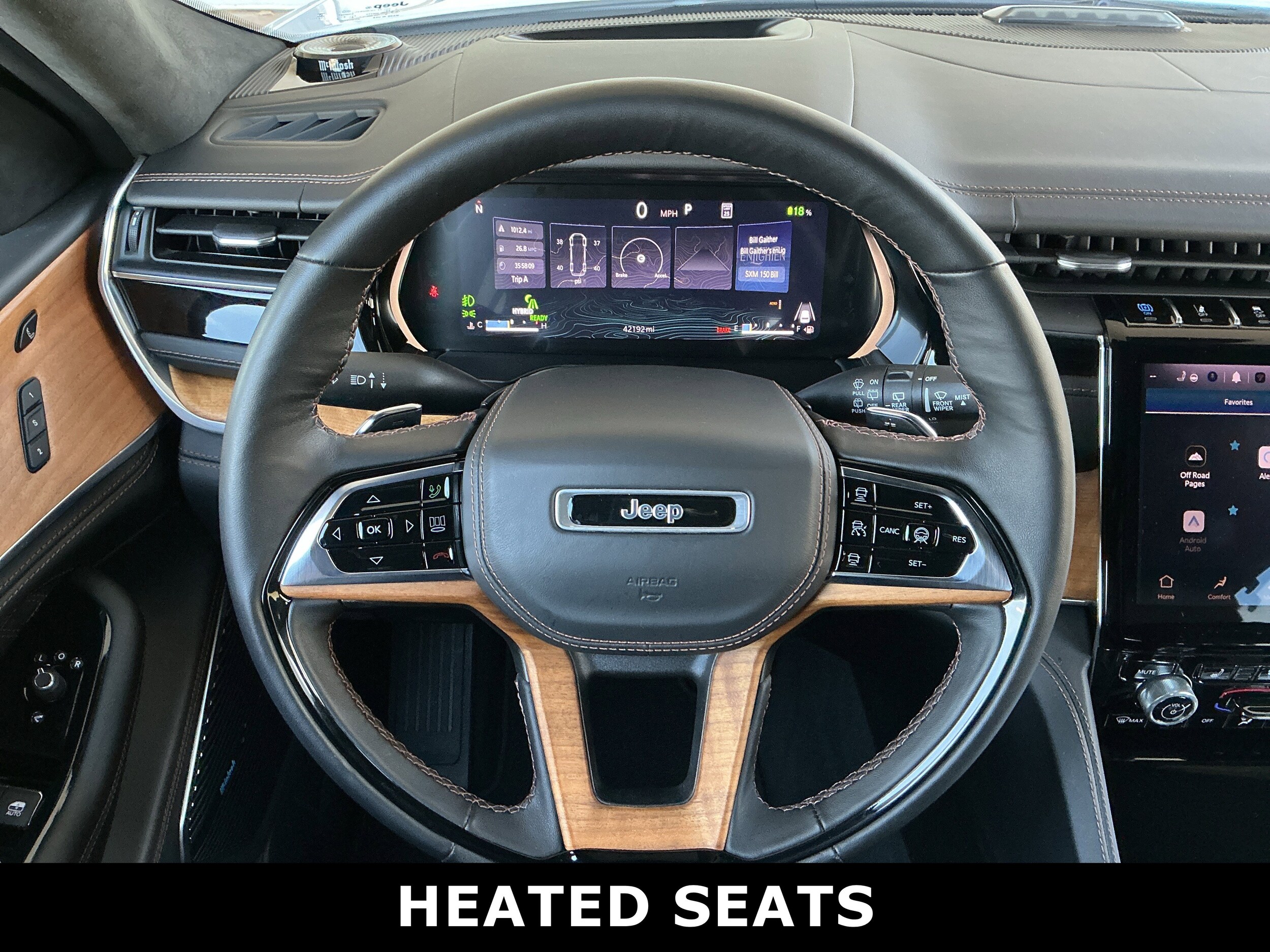 2022 Jeep Cherokee Summit 4xe photo 3