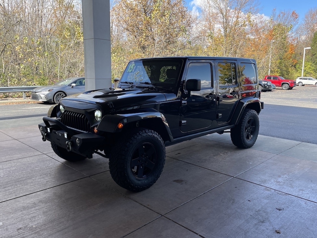 Used 2015 Jeep Wrangler Unlimited 4WD 4dr Wrangler X *Ltd Avail* SUV