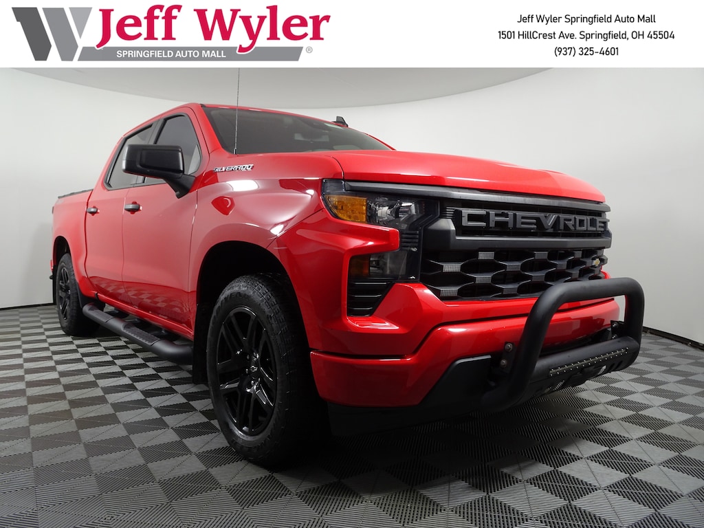 Used 2022 Chevrolet Silverado 1500 4WD Crew Cab 147 Custom Truck Crew Cab