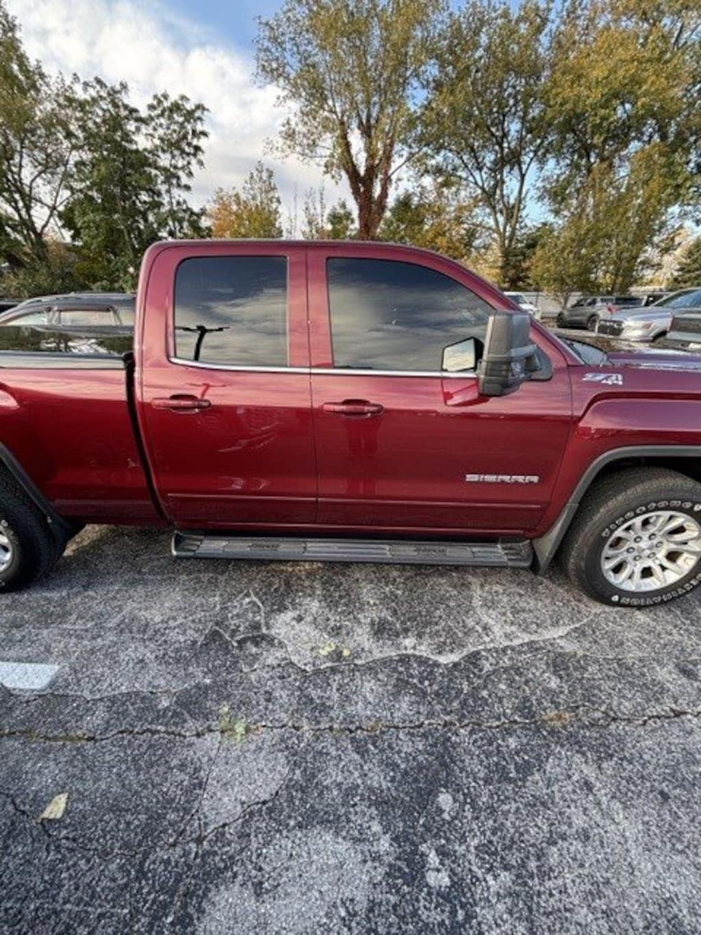 Used 2015 GMC Sierra 1500 4WD Double Cab 143.5 SLE Truck Double Cab
