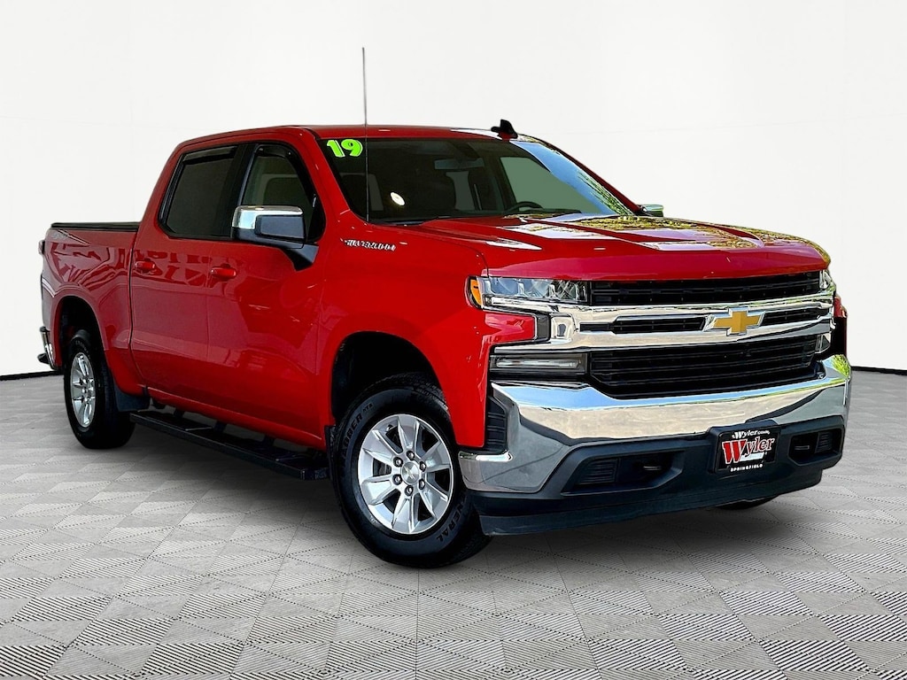 Used 2019 Chevrolet Silverado 1500 4WD Crew Cab 147 LT Truck Crew Cab