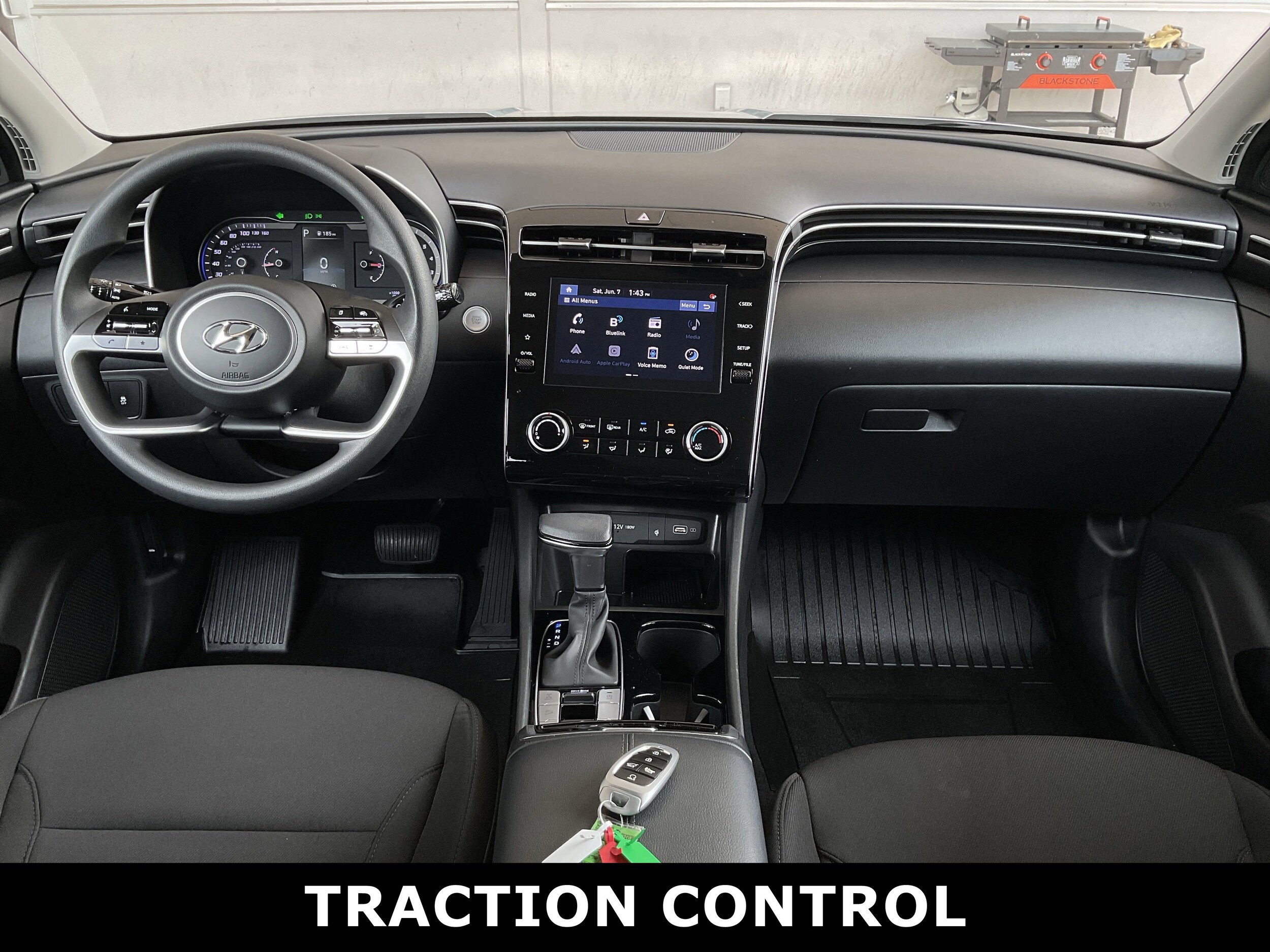 2023 Hyundai Tucson SEL photo 3