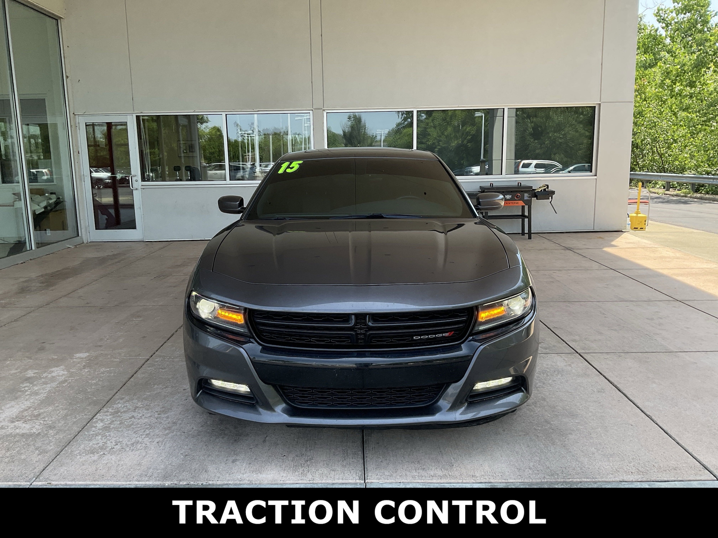 Used 2015 Dodge Charger SXT with VIN 2C3CDXHG3FH722339 for sale in Springfield, OH