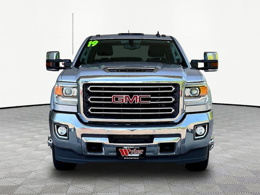 Used 2019 GMC Sierra 3500HD 4WD Crew Cab 167.7 SLT Truck Crew Cab