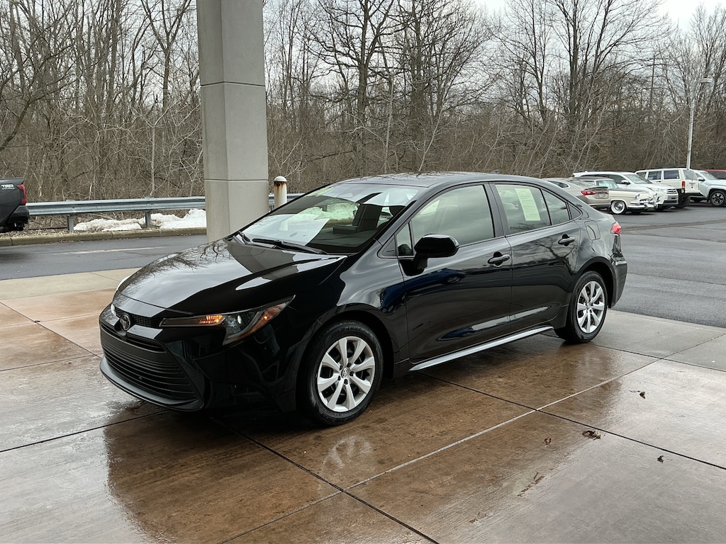 Used 2024 Toyota Corolla LE CVT Sedan