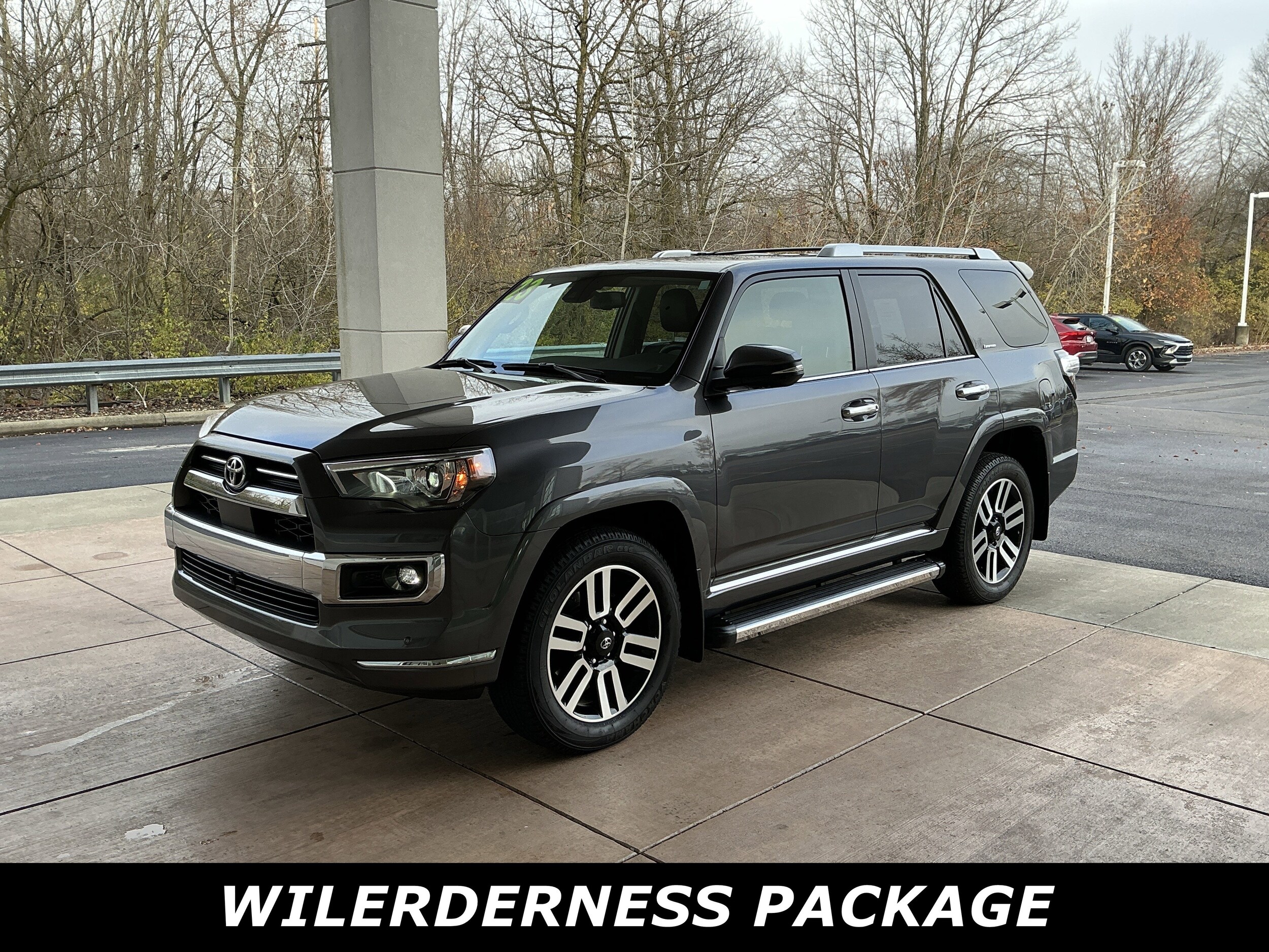 2023 Toyota 4Runner Limited 4WD photo 2