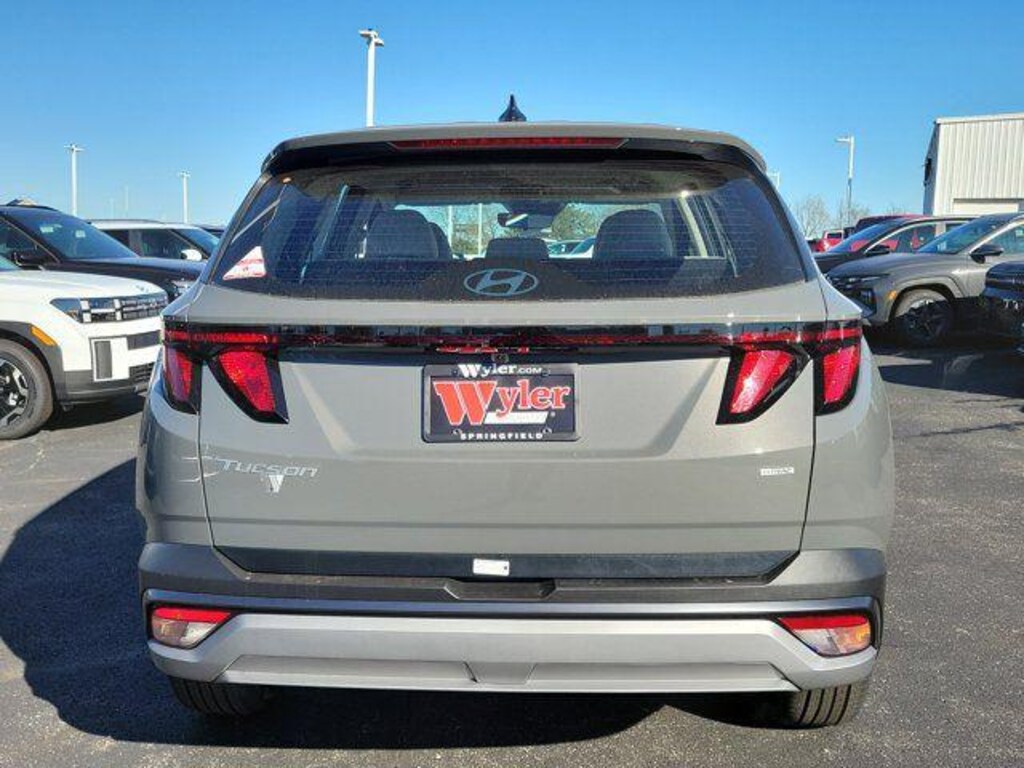 New 2026 Hyundai Tucson SE AWD SUV
