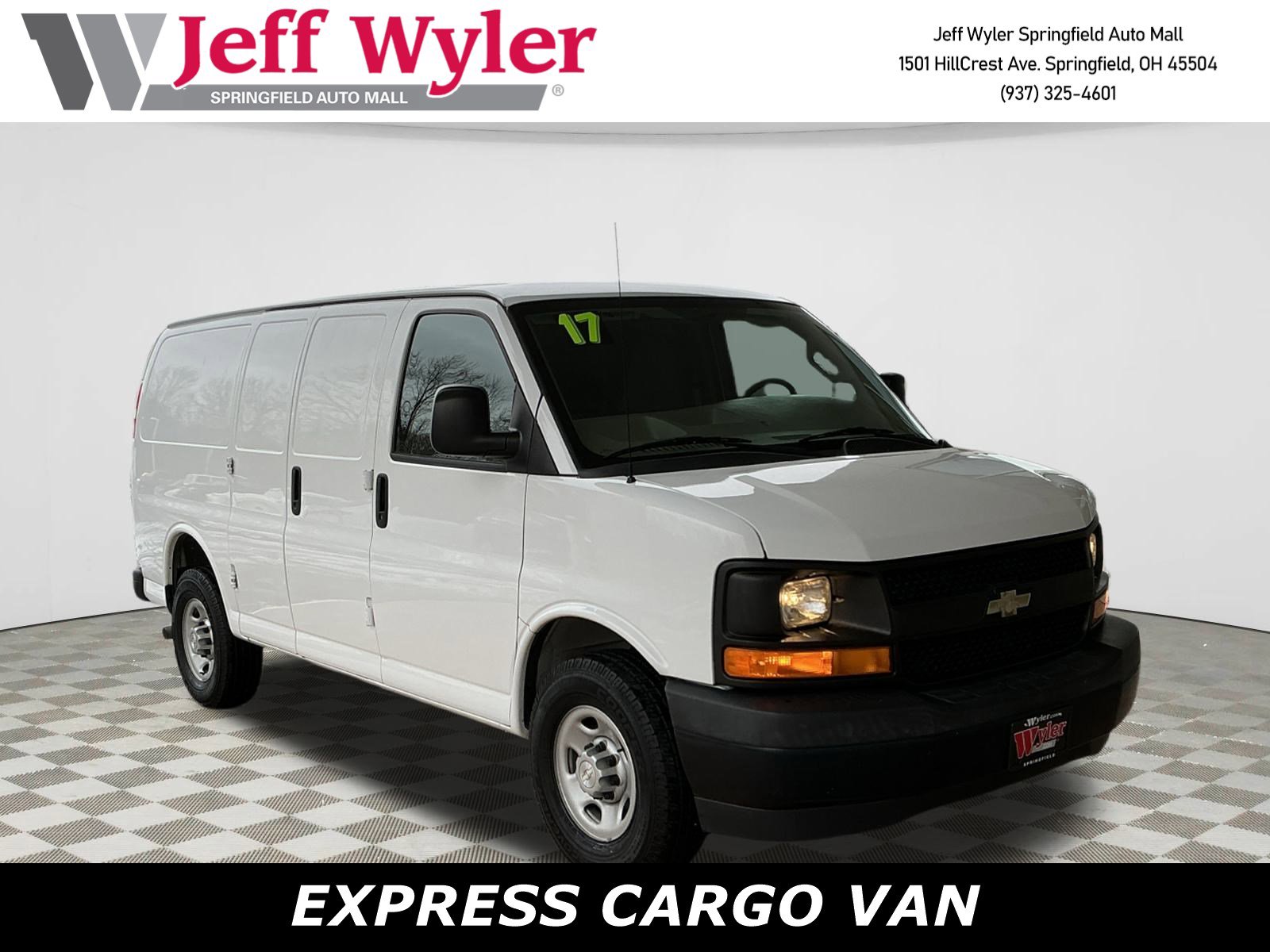 2017 Chevrolet Express Cargo Work Van's photo