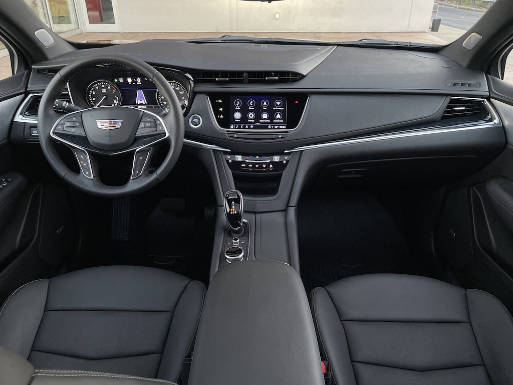 Used 2024 CADILLAC XT5 AWD 4dr Premium Luxury SUV