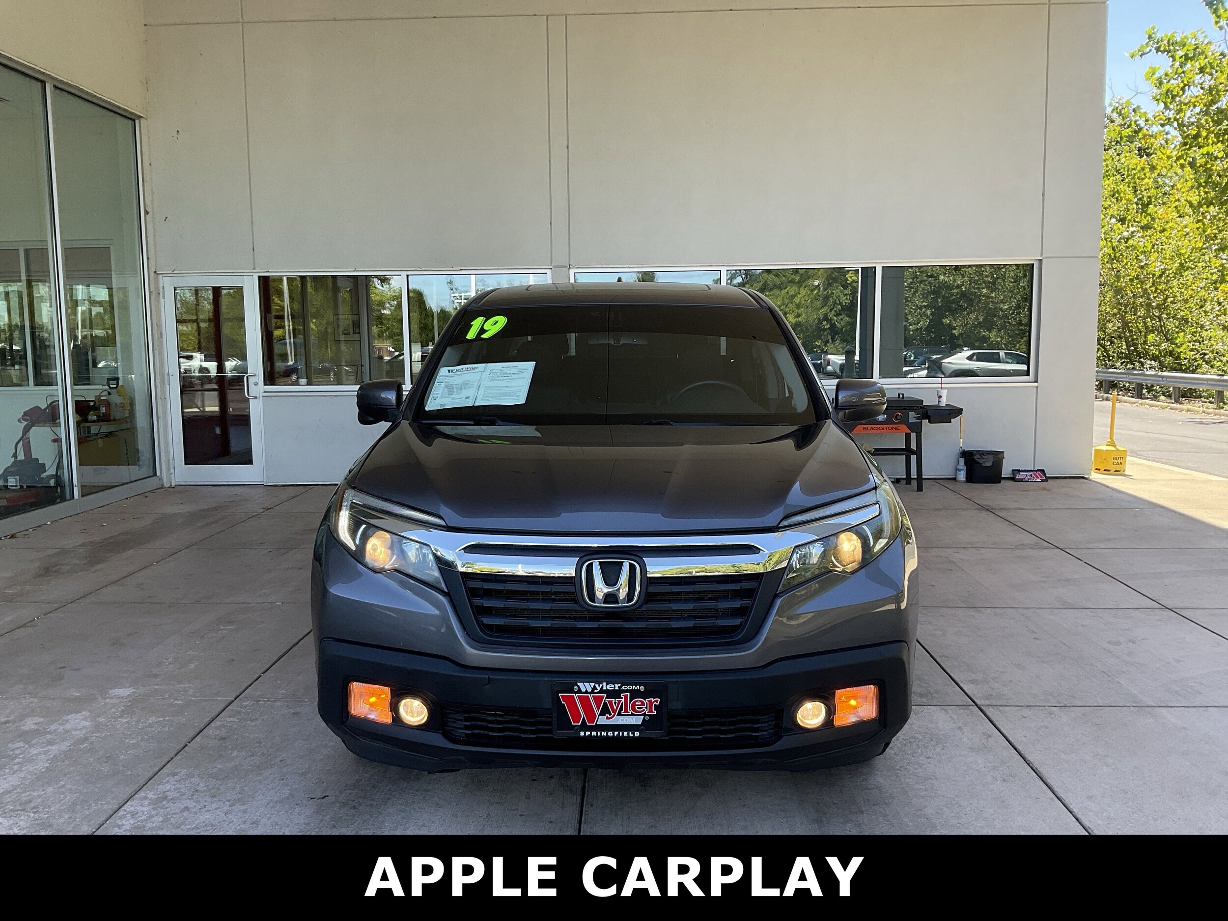 2019 Honda Ridgeline RTL-T photo 2