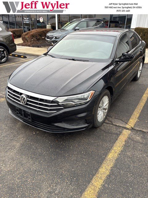 2019 Volkswagen Jetta SE's photo