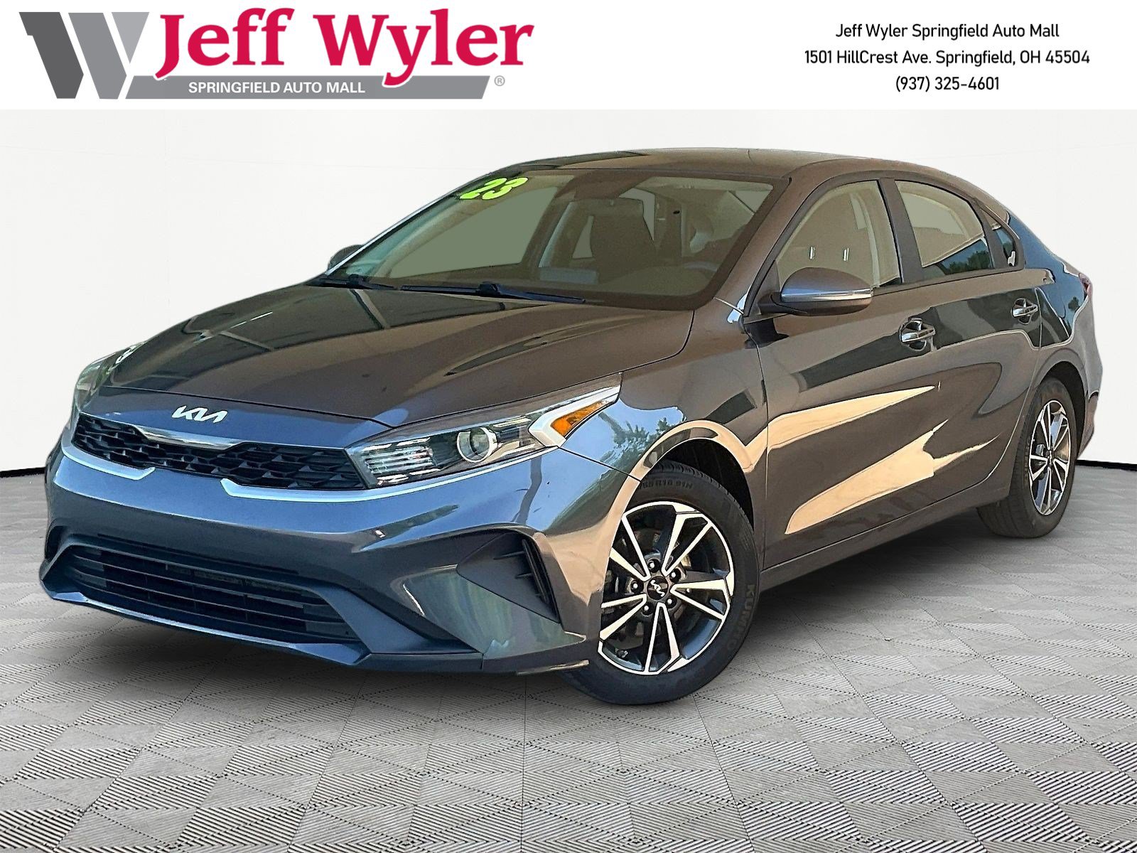 2023 Kia Forte LXS IVT