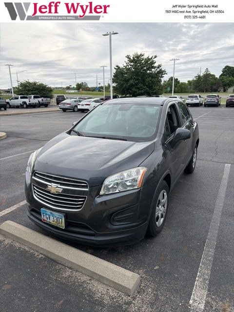 2016 Chevrolet Trax LS's photo
