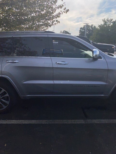 2018 Jeep Grand Cherokee Overland photo 3