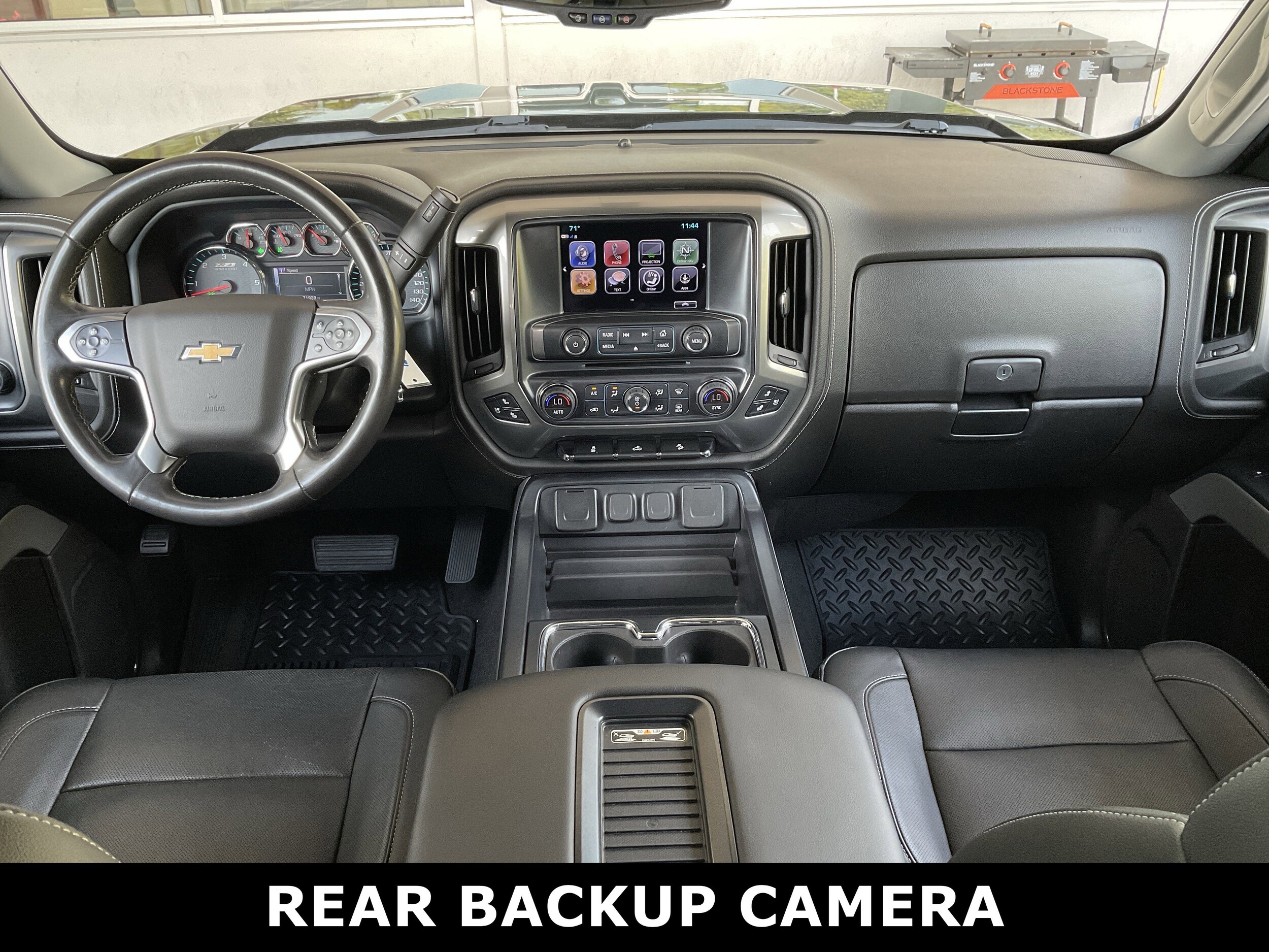 2018 Chevrolet Silverado 1500 LTZ photo 3