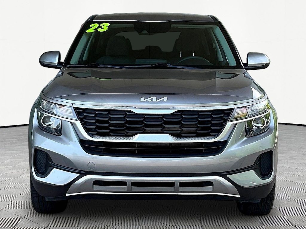 Used 2023 Kia Seltos LX IVT AWD SUV