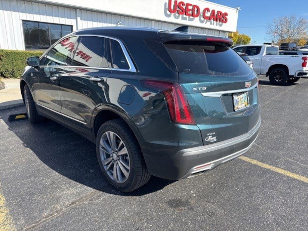 Used 2024 CADILLAC XT5 AWD 4dr Premium Luxury SUV