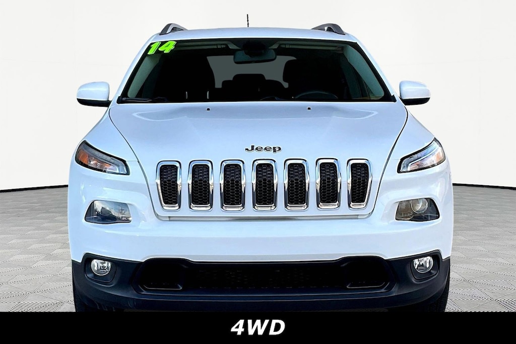 Used 2014 Jeep Cherokee 4WD 4dr Latitude SUV