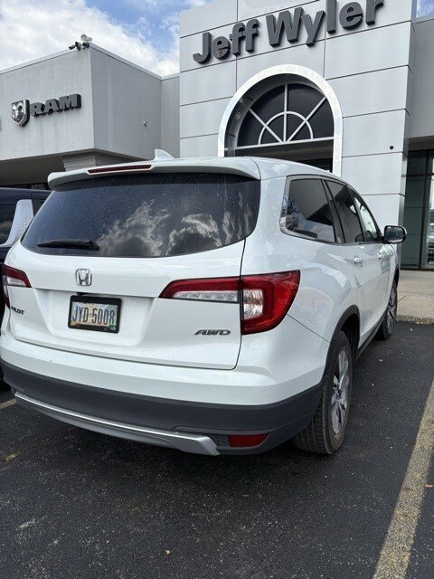 2021 Honda Pilot EX photo 2