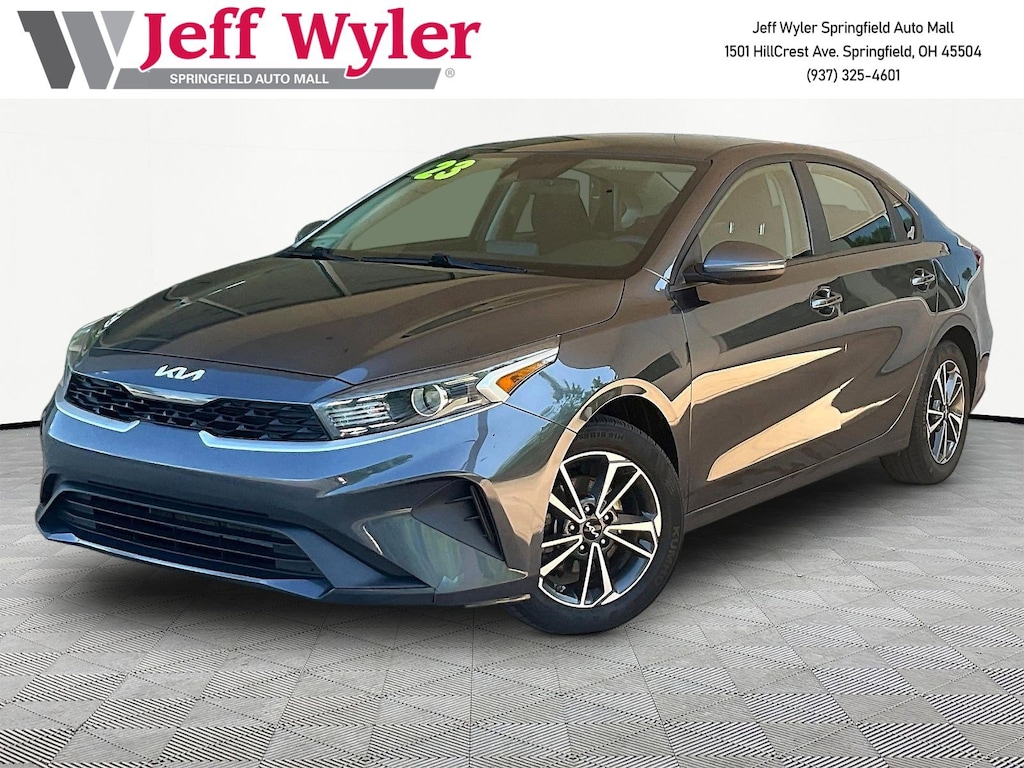 Used 2023 Kia Forte LXS IVT Sedan