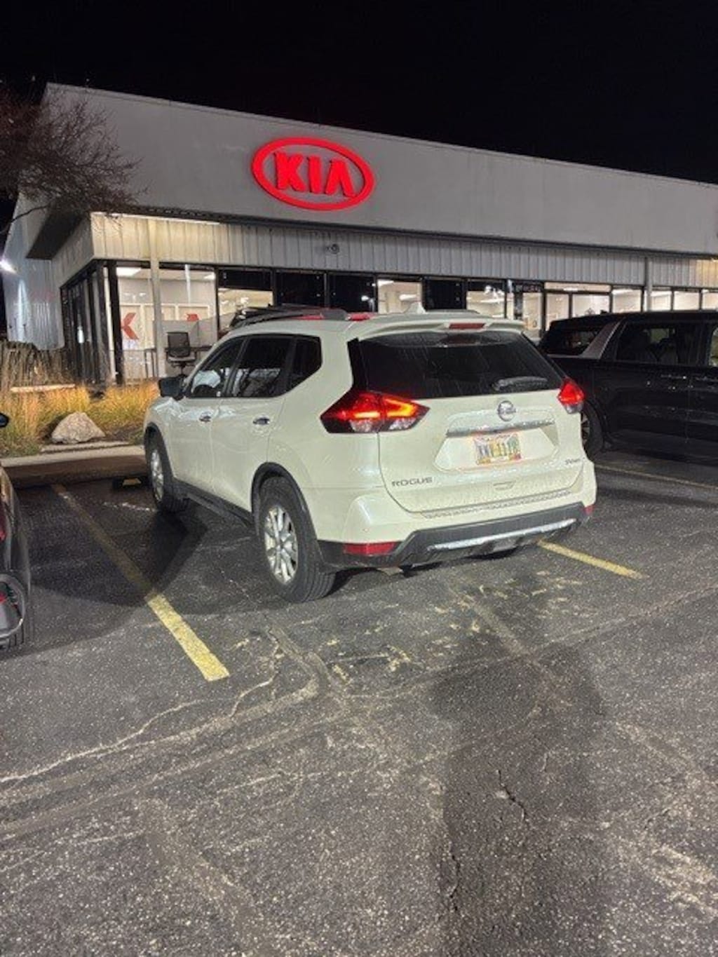 Used 2017 Nissan Rogue 2017.5 AWD SV SUV