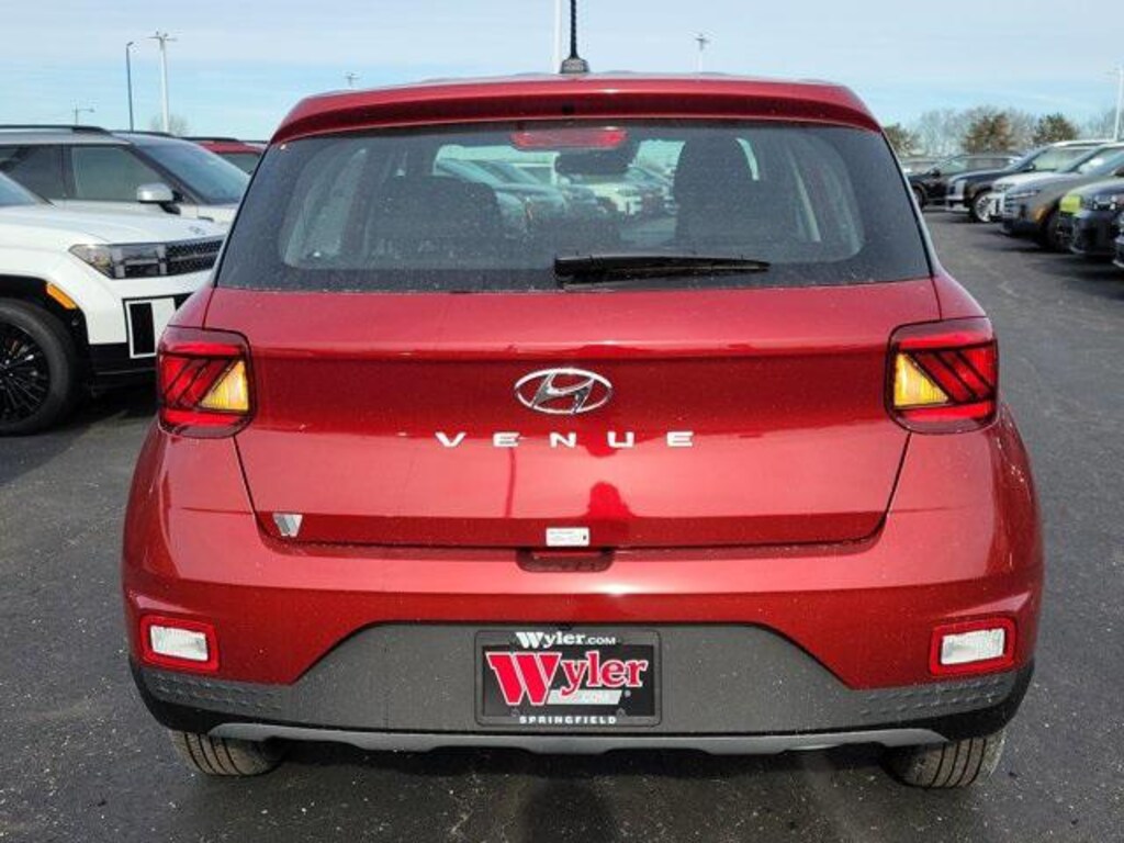New 2026 Hyundai Venue SE SUV