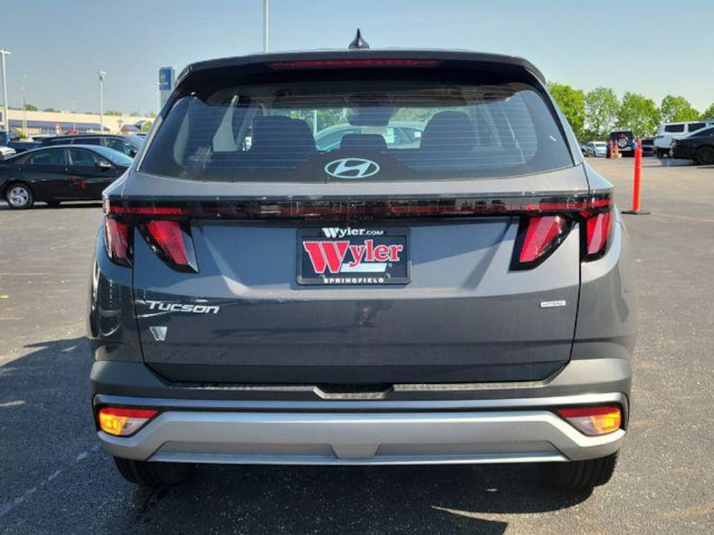 New 2026 Hyundai Tucson SE AWD SUV