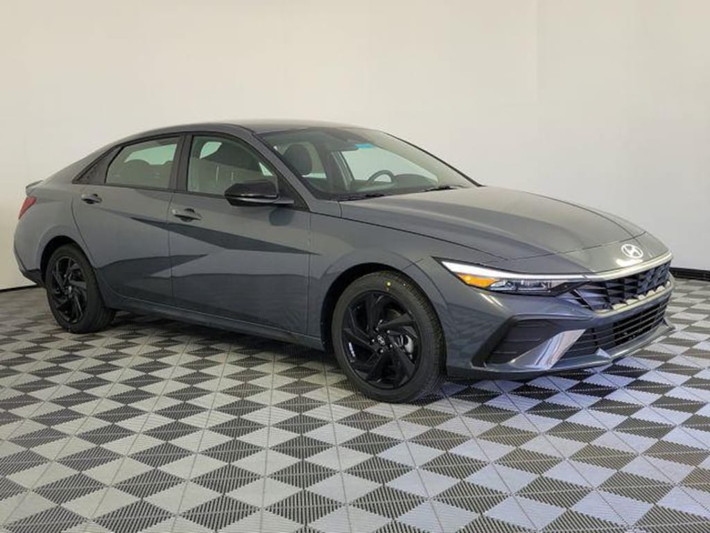 New 2026 Hyundai Elantra SEL Sport Sedan