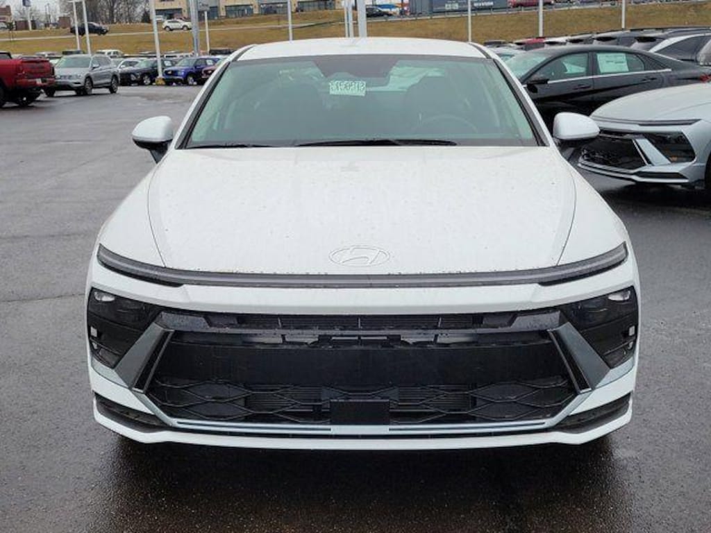New 2026 Hyundai Sonata SE Sedan