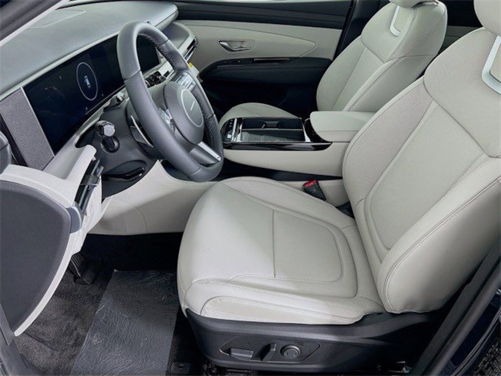 New 2026 Hyundai Tucson Hybrid Limited SUV