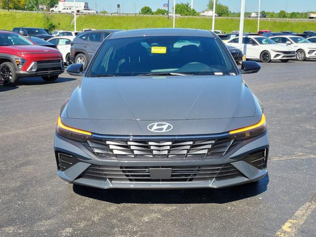 New 2026 Hyundai Elantra SEL Sport Premium Sedan