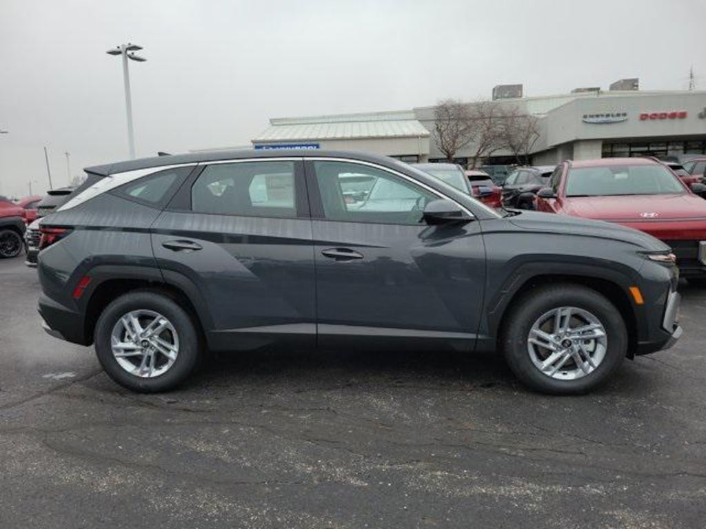 New 2026 Hyundai Tucson SE FWD SUV