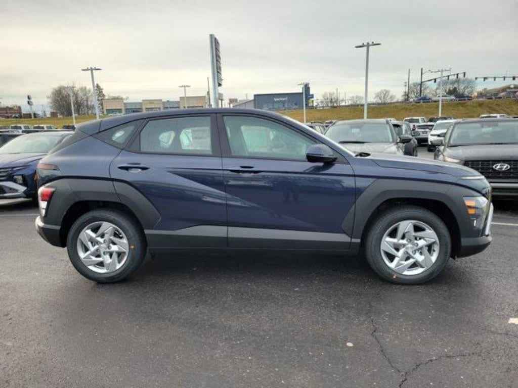 New 2026 Hyundai Kona SE FWD SUV