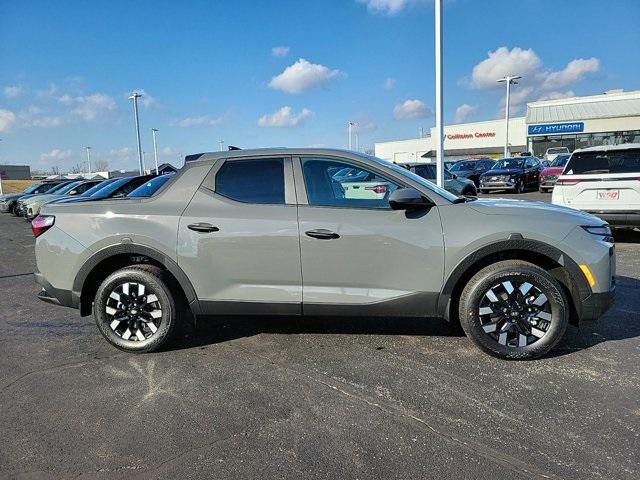 2025 Hyundai Santa Cruz SE photo 3