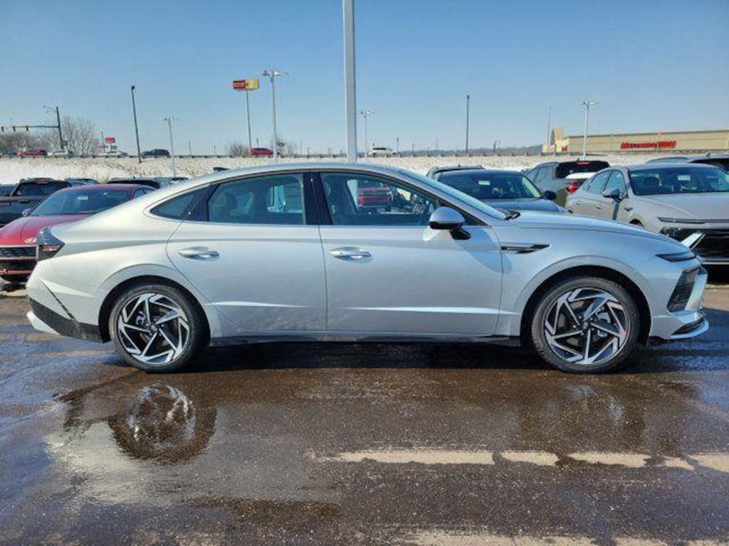New 2026 Hyundai Sonata SEL Sport Sedan