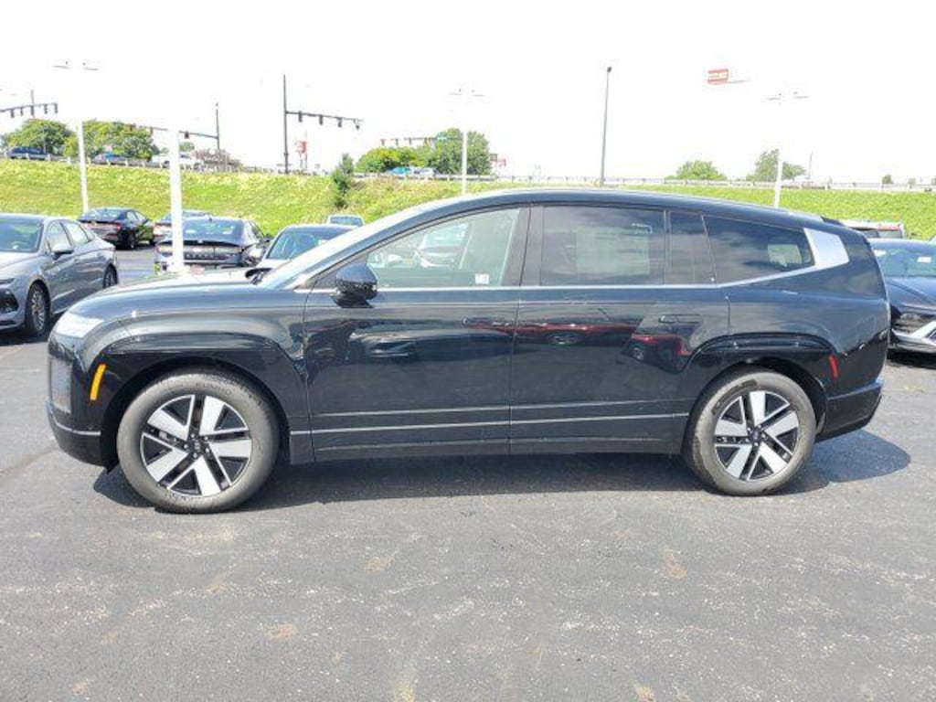 New 2026 Hyundai IONIQ 9 SEL SUV